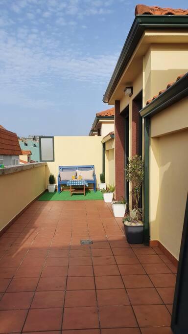 Atico A 500M Del Mar Con Plaza De Garaje Y Gran Terraza A Guarda Exterior foto